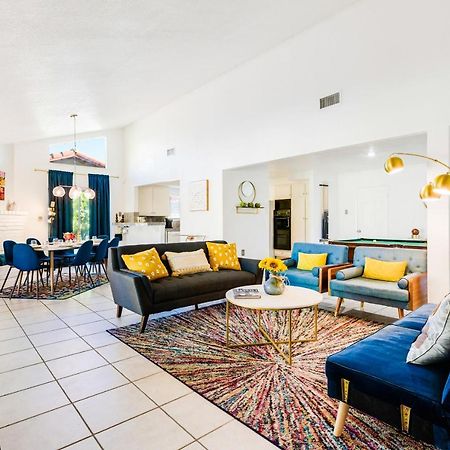 Desert Pool House: Sun, Swim, Sip & Stay Indio Exteriör bild